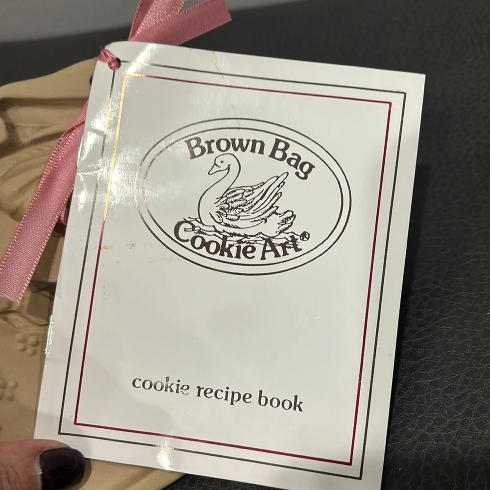 VINTAGE Brown Bag Cookie Art Cookie Mold 1986 Hill Design - Angel Playing Lute